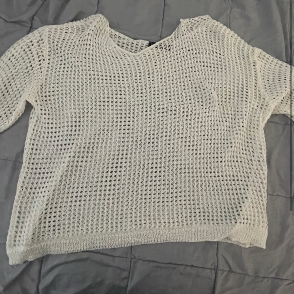 mesh cream top